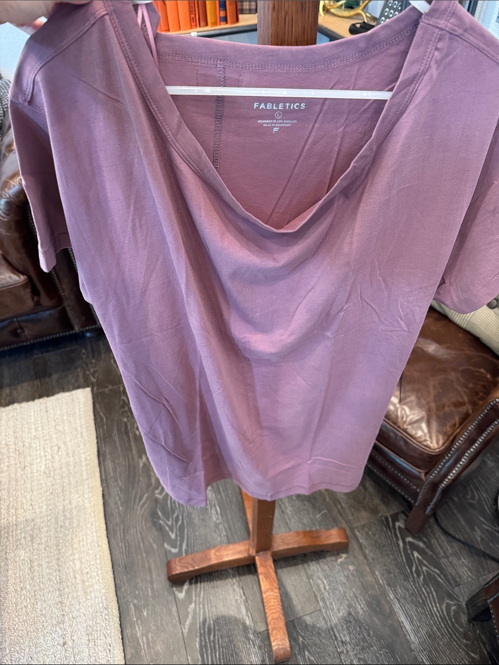 Fabletics Mauve Draped Neck Short Sleeve Top. 100% cotton Large Tee NWT.